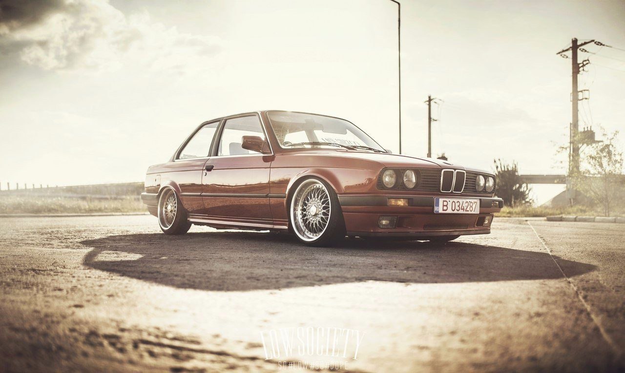 BMW e30