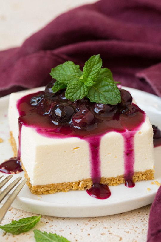 No-Bake Cheesecake Bars with Fresh Blueberry Sauce - 2