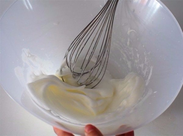 Сырное суфле.Ингредиенты:Сыр — 150 гЯйца куриные — 2 шт.Масло сливочное — 50 гМука — 50 гМолоко ... - 7