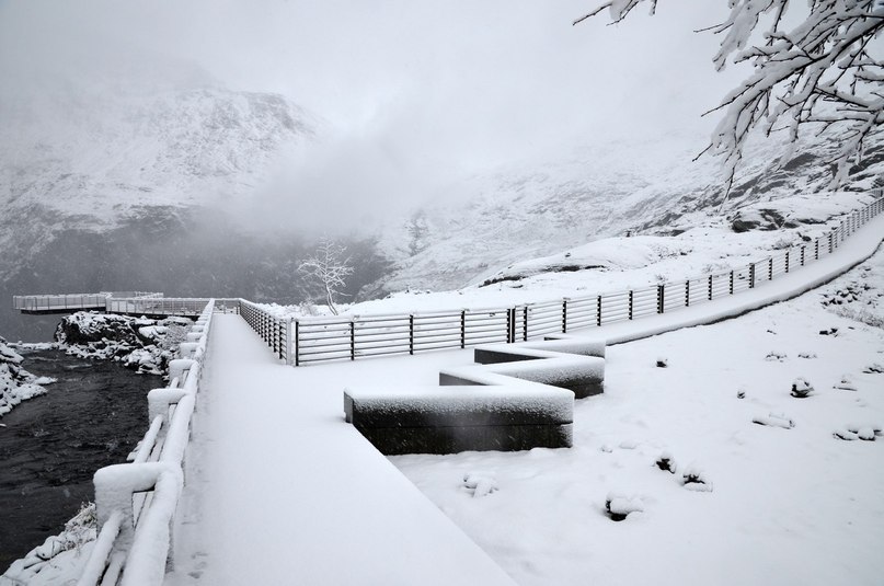 Trollstigen Visitor Centre - 6