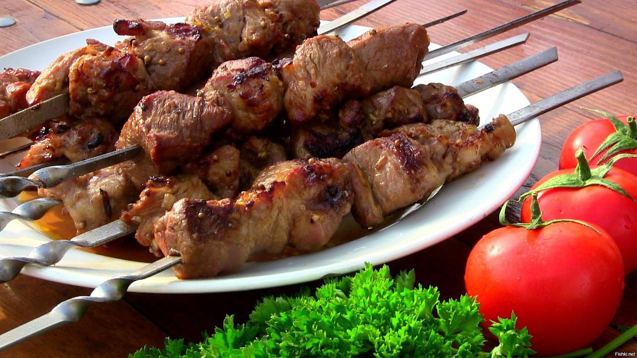 9 заповедей шашлычника.1. Лучший вкус жареного мяса — это просто вкус жареного мяса. Плюс немножко ...