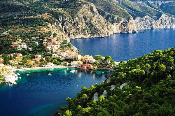 Деревушка Ассос, Остров Кефалония, Греция.#Греция@travel.blog
