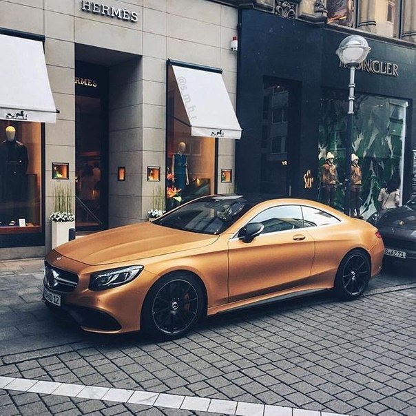 Mercedes-Benz S63 AMG Coupe C217