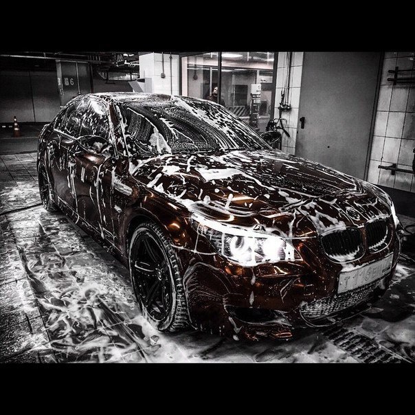 BMW M5 E60