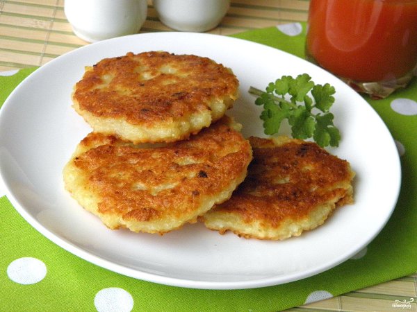 Постные драники из картошки.Даже постные драники из картошки будут очень вкусными, только нужно ...
