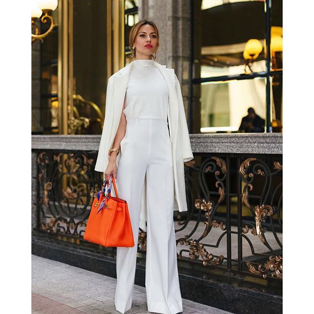 #TotalWhiteLook.           ...