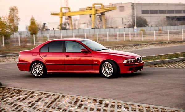 BMW 5 E39