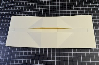 Сумочки-мини.Эта сумка размером 27 х 21 см. Резать и стричь ничего не надо, только складывать. И ... - 6