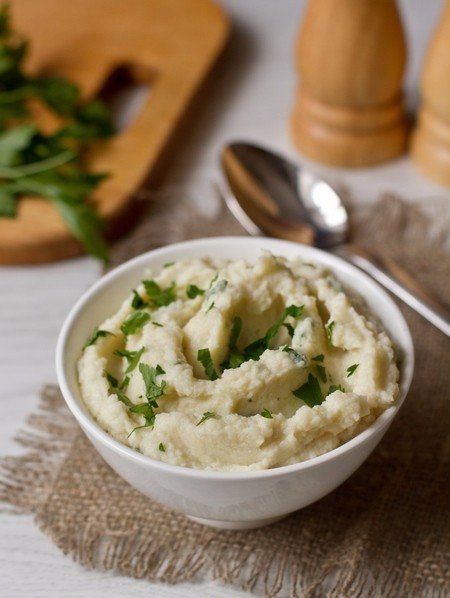 Детские блюда от Bon Appetit! Сохраняй себе, чтобы не потерять! Петушок на палочке Ингредиенты: ... - 2
