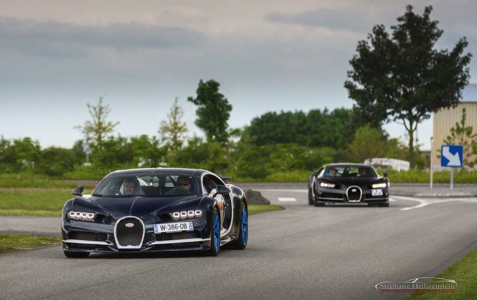 Bugatti Chiron - 4