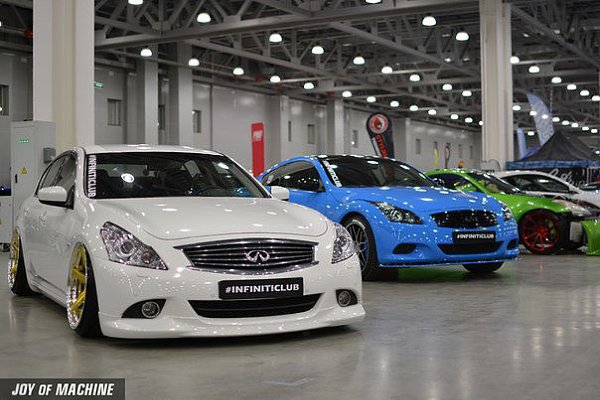 Infiniti G25 - 4