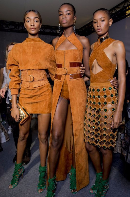 Balmain Spring 2016 Backstage - 4