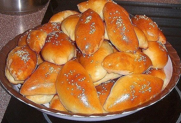 ХОЗЯЮШКАМ НА ЗАМЕТКУ: БОЛЕЕ ДЕСЯТИ РЕЦЕПТОВ.ПИРОЖКОВПирожки мягенькиеТесто замечательное - мягкое, ... - 5