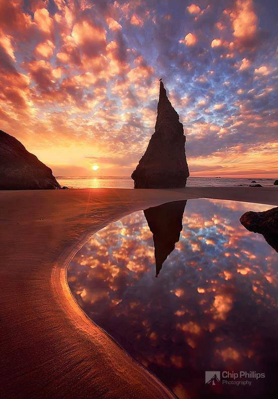 Wizards Hat, Bandon, Oregon