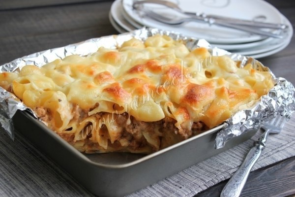 Лазанья из макарон. Ингредиенты: Макароны - 250-300 грамм; Мясной фарш - 500 грамм; Лук - 1-2 ... - 9