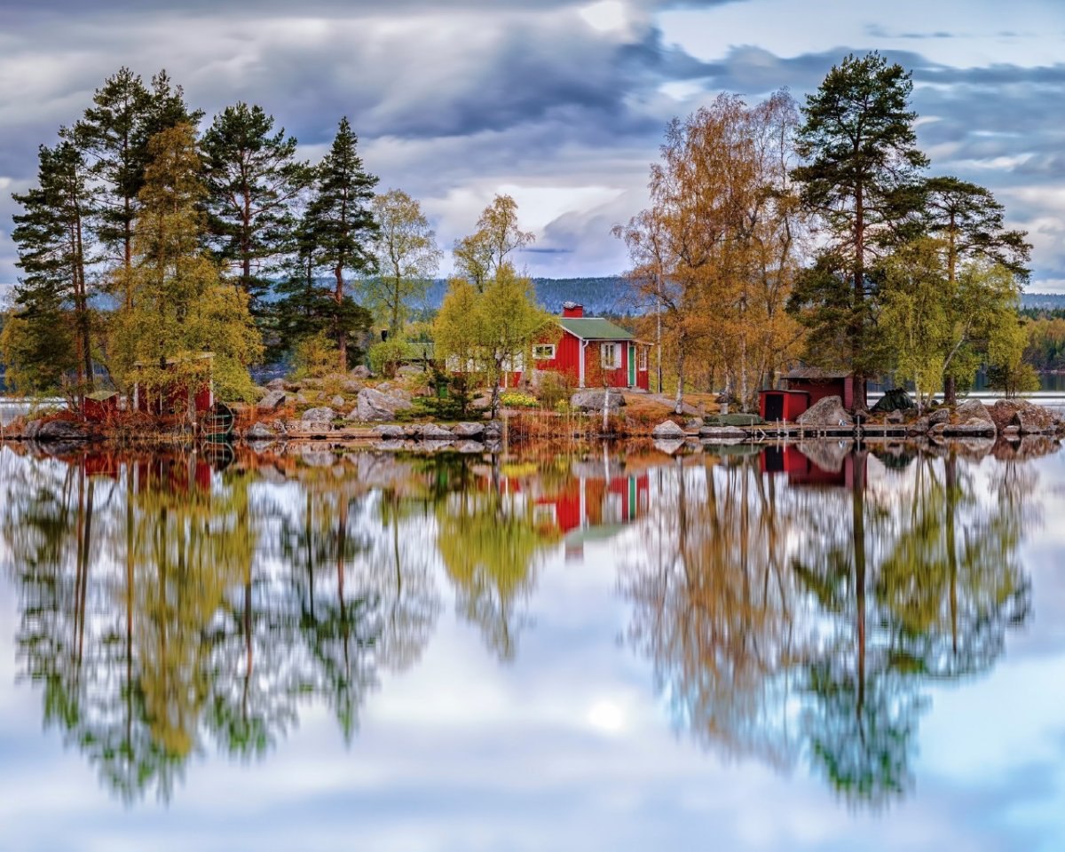вода швеция. лапония швеция. стокгольм замок грипсхольм. озеро больмен швеция. вода швеция.