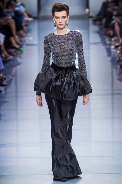 Armani Priv, - 2016-17. :  - 4