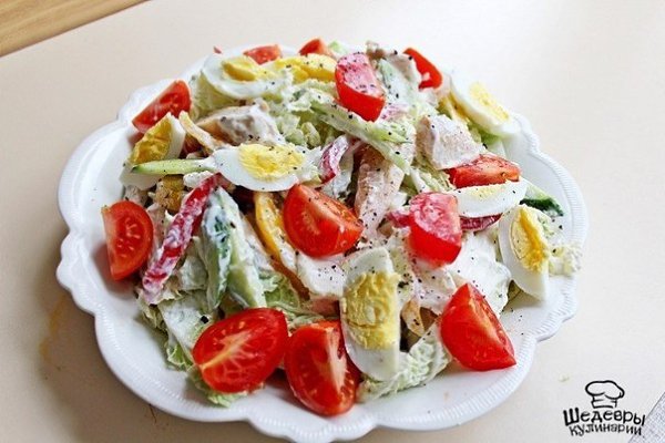 САЛАТ С КУРИНОЙ ГРУДКОЙ.ИНГРЕДИЕНТЫ: Филе куриное - 400 г Капуста пекинская - 200 г (можно заменить) ...