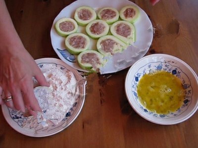 Кабачки с мясом в кляре. Что можно сказать об этом блюде? Просто, сытно, полезно и вкусно. ... - 5
