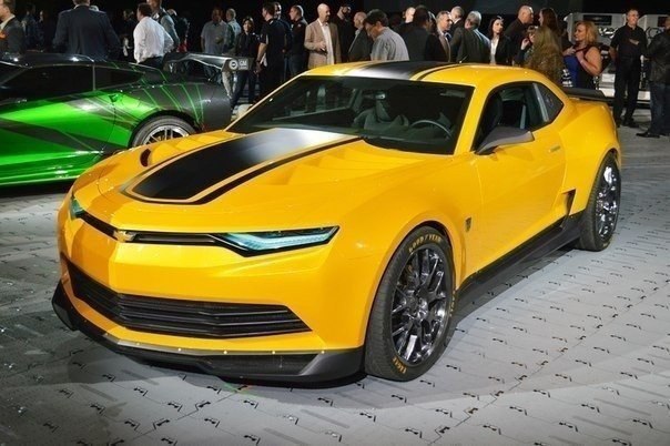 Chevy Camaro Bumblebee - 2