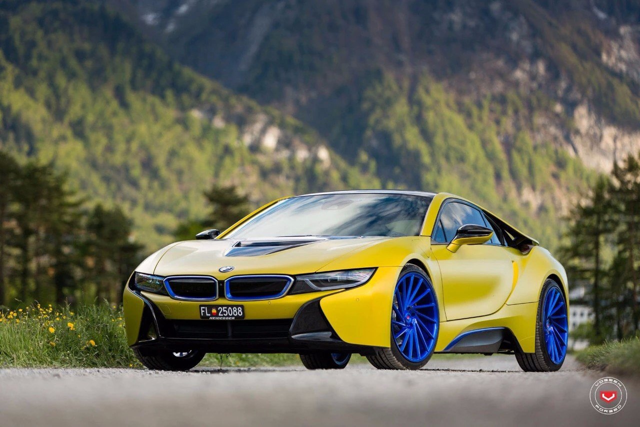 BMW i8 