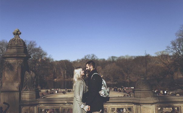 Умейте признаваться человеку, что вы соскучились. Иногда это действительно важно.