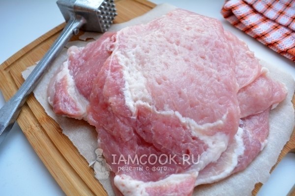 Рулетики из свинины с ананасами и сыром. Ингредиенты: Свиная вырезка с тонкой жировой прослойкой - 1 ... - 2