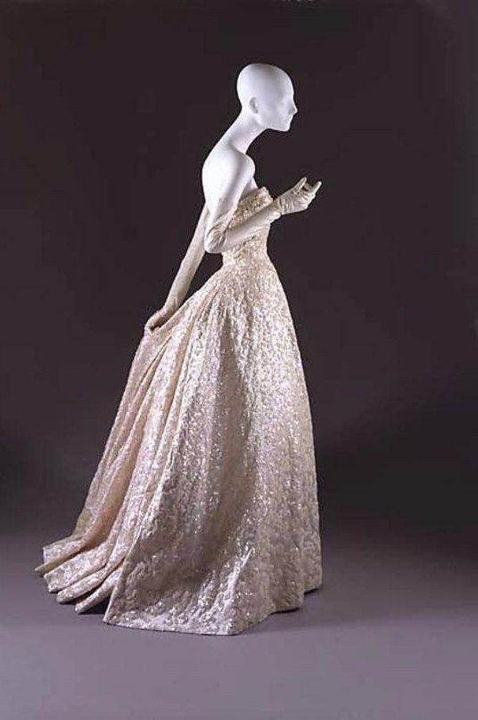   Dior 1953-1956 . - 5