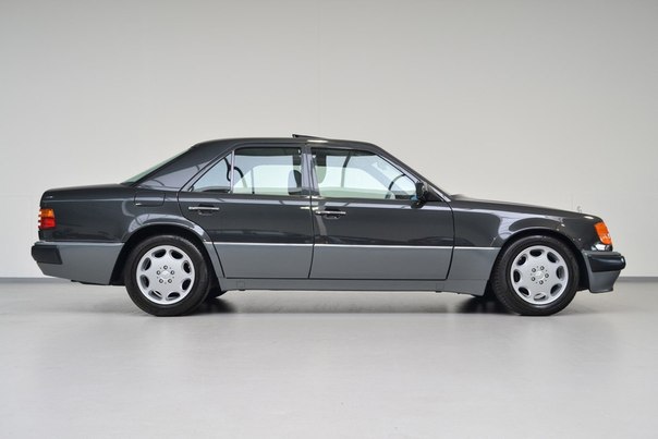 Mercedes-Benz 500E W124