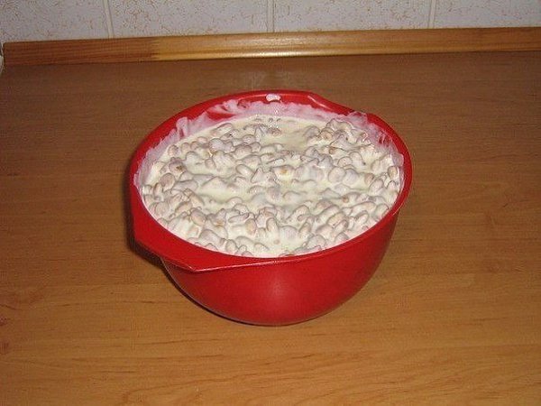 Предлагаю отличный рецепт тортика! Кто на сладенькое? ГЕНИАЛЬНЫЙ ТОРТИК Ингредиенты: -крекер