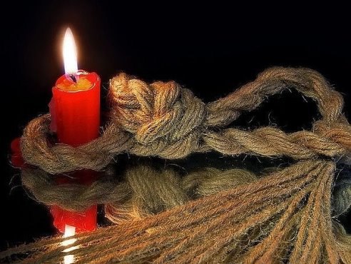 Если болезнь, несмотря на все усилия врачей, не отпускает, попробуйте прибегнуть к старинному ...