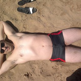 lev, 40 , --