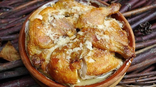 Чкмерули: цыпленок табака под чесночно-молочным соусом. Чкмерули - это очень вкусное блюдо ...