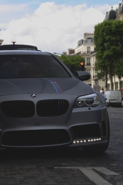   .  - .  - BMW. - 6