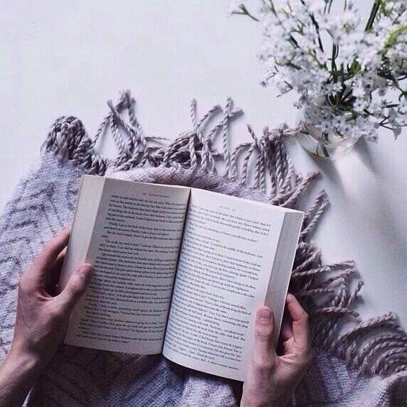 10 книг, которые читаются за один день.Держать читателя в постоянном напряжении и при этом ...