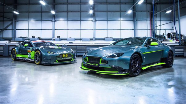 Aston Martin Vantage GT8