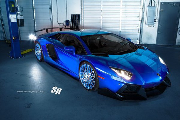 Lamborghini Aventador - 7