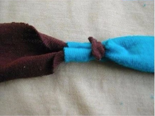 Коврик из старых футболок - 8