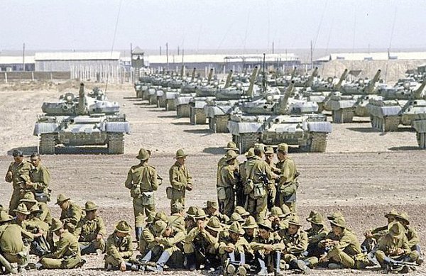 25 декабря 1979 года — начало ввода Советских войск в Демократическую республику Афганистан для ...