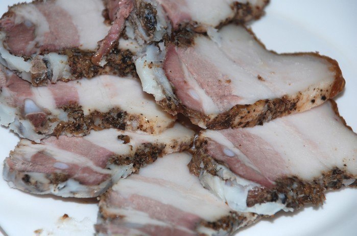 ПРАЖСКОЕ САЛО в пакетах - Ну, Очееееень ВКУСНО. Ингредиенты свиная грудинка-1.5кг. ...