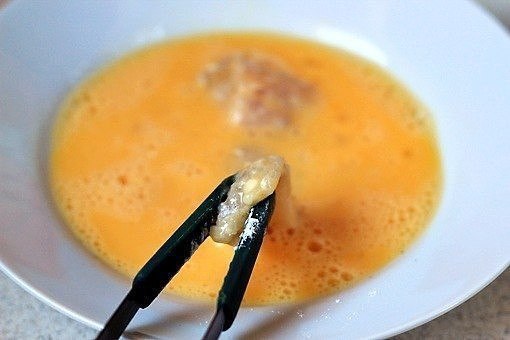 Хрустящие куриные палочки.Ингредиенты:2 больших куриных грудки стакана (65 гр) муки2 яйца1.25 ... - 4