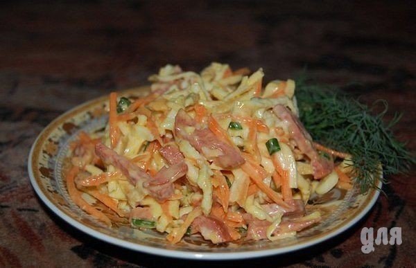 ТОП-10 САМЫХ БЫСТРЫХ САЛАТОВ! ГОТОВЯТСЯ ЗА 10 МИНУТ! 1. Салатик из крабовых палочек с помидорами ... - 8