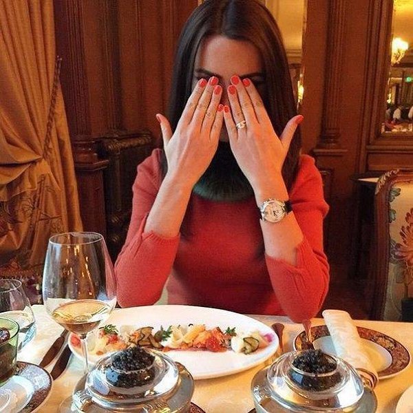 И запомните, девочки! Что молодой, красивый, умный, богатый, весёлый и не жадный - ЭТО ШЕСТЬ РАЗНЫХ ...