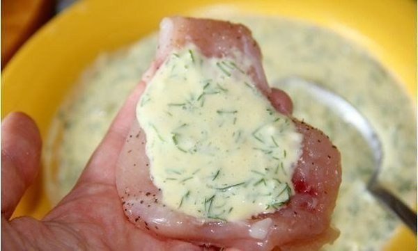 Куриные отбивные с сыром. Ингредиенты: куриной грудинки - 500 г сыр - 150г яйца - 2шт майонез - 3 ... - 6