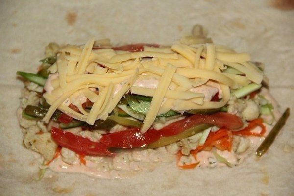 ШАУРМА С КУРИЦЕЙ И КОРЕЙСКОЙ МОРКОВКОЙ.ИНГРЕДИЕНТЫ: лаваш армянский (тонкий) 2 упаковки грудка ... - 6