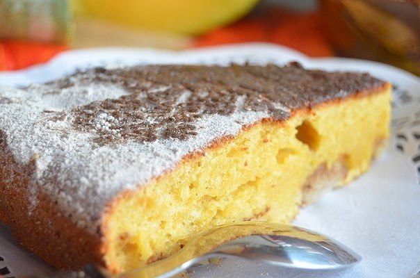 Тыквенная шарлотка с яблоками и хрустящей коричной корочкой . Ингредиенты: Тыквенное пюре — 1 ...