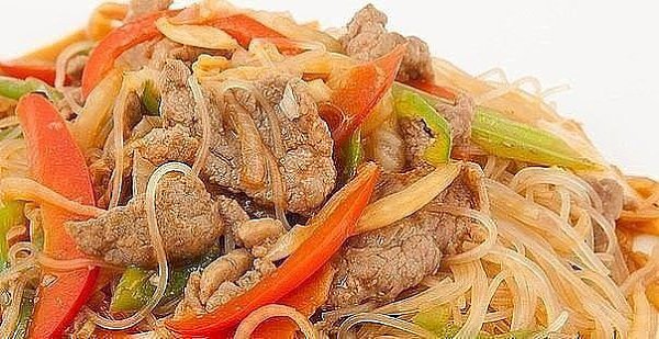 Быстрый мясной пирог с.грибами Ингредиенты: Тесто слоённое дрожжевое Фарш грамм 300-400. Лук 2-3 ... - 8