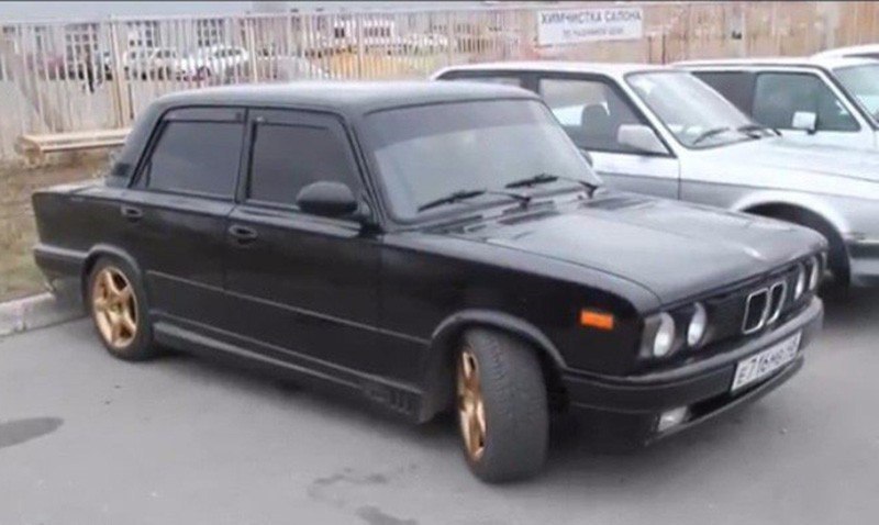    BMW