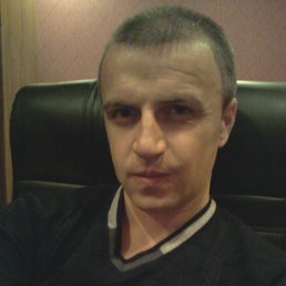Виталик, 39, Рени
