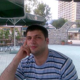 Robert, �������, 42 ����